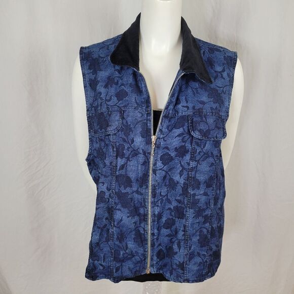 Capacity Blue Denim Floral Print Skirt and Vest Set Size 1X - Picture 2 of 9